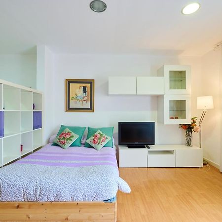 Precioso Loft En Badalona Centro Apartamento Exterior foto