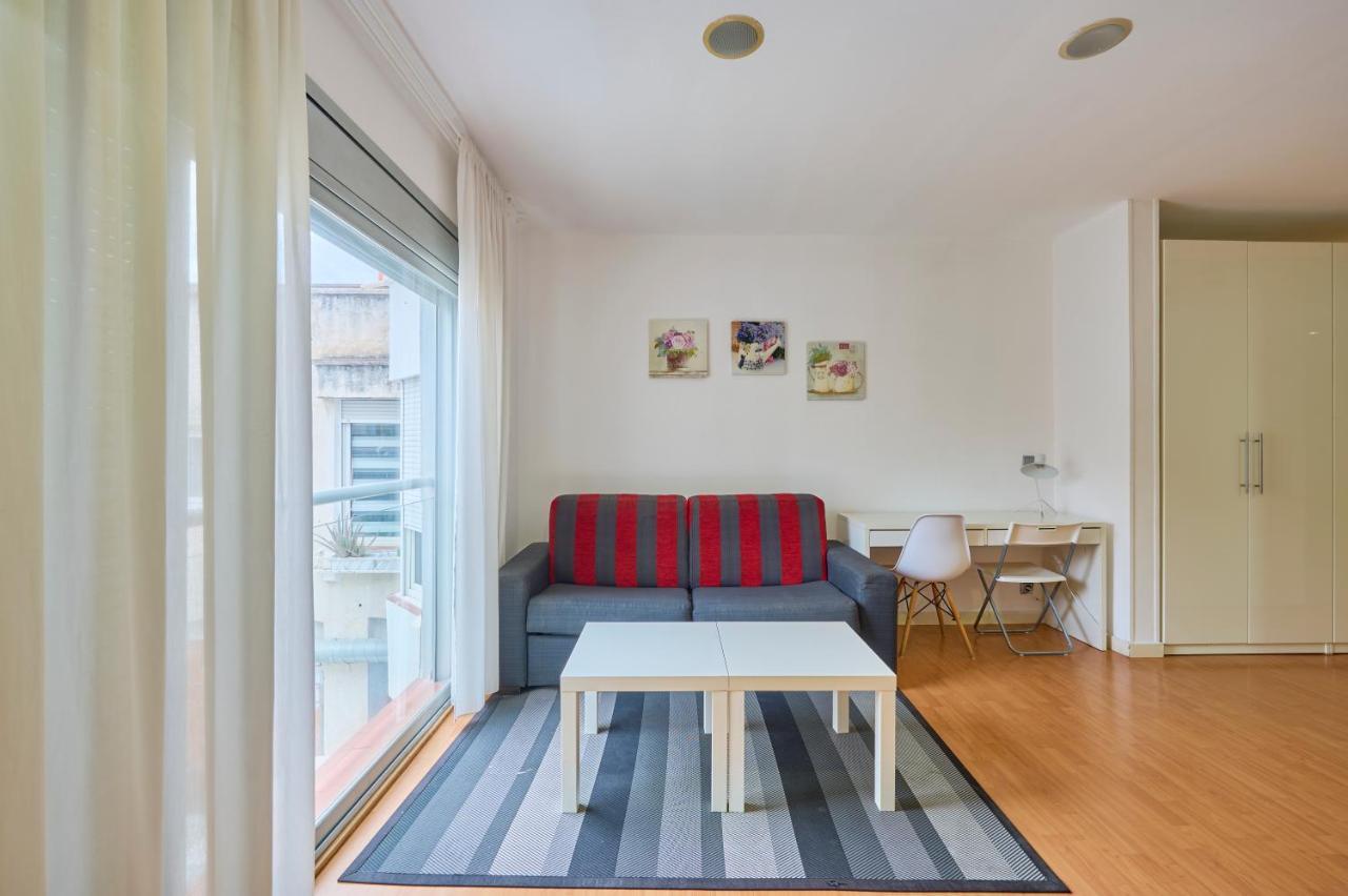 Precioso Loft En Badalona Centro Apartamento Exterior foto
